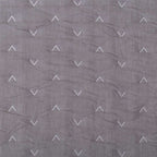 Colcha reversible gris de fácil mantenimiento con acolchado fino y confortable.