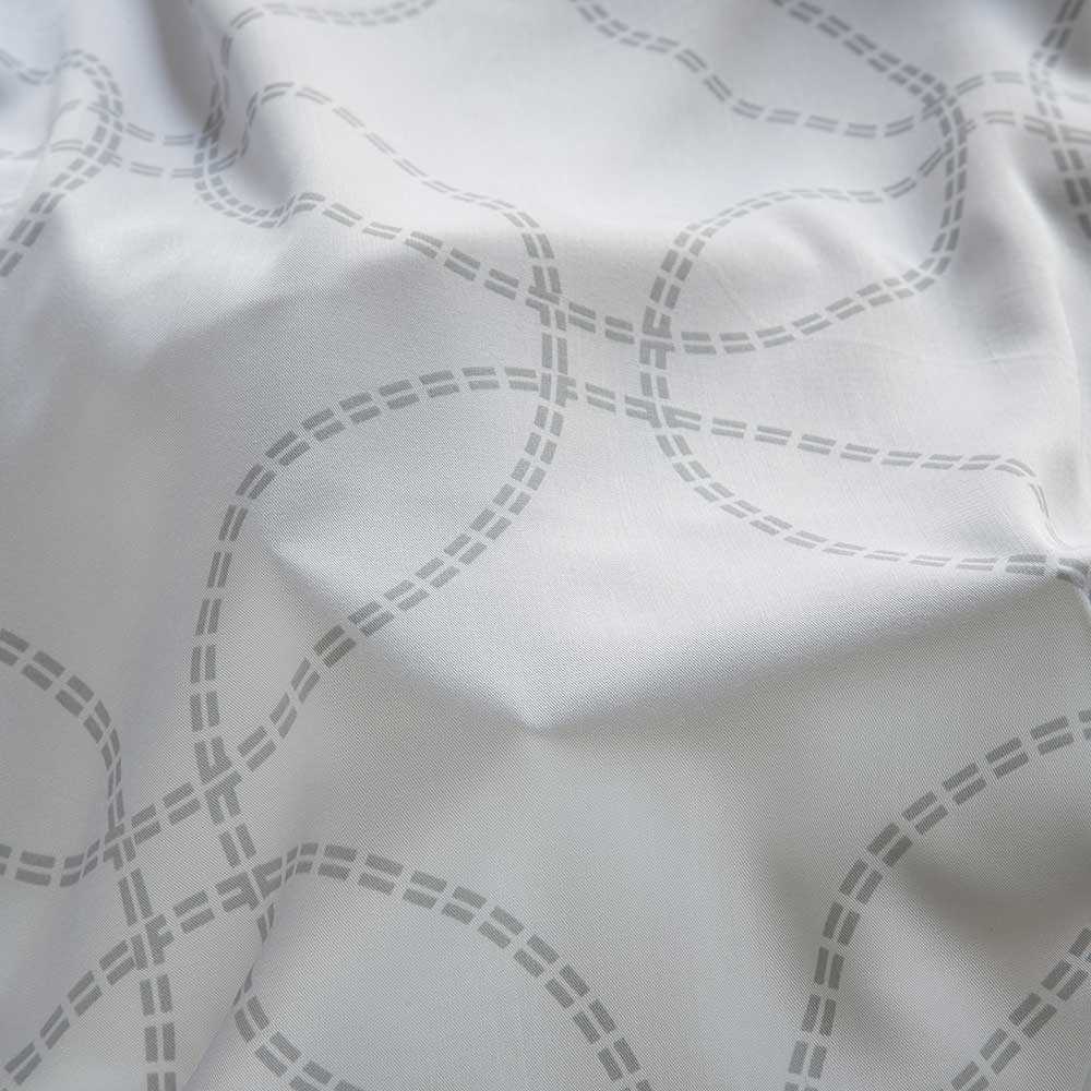 Sábanas de bambú color gris con tacto sedoso, regulación natural de la temperatura y gran capacidad de absorción de la humedad.