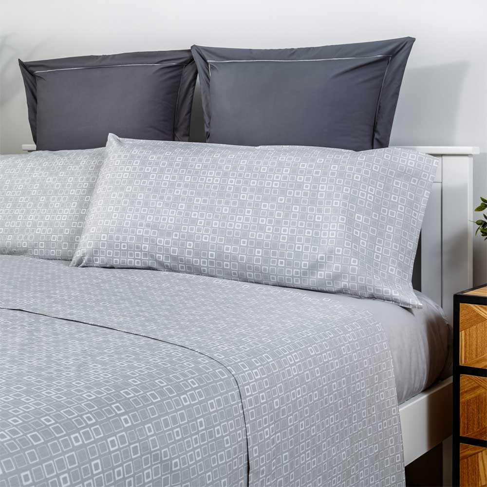 Ropa de cama GRIS de poliéster y algodón con tejido transpirable, fácil planchado y textura confortable para todas las estaciones del año.