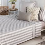 Sábanas lisas beige de algodón percal 180 hilos, con tejido resistente, transpirable y de aspecto natural y elegante.