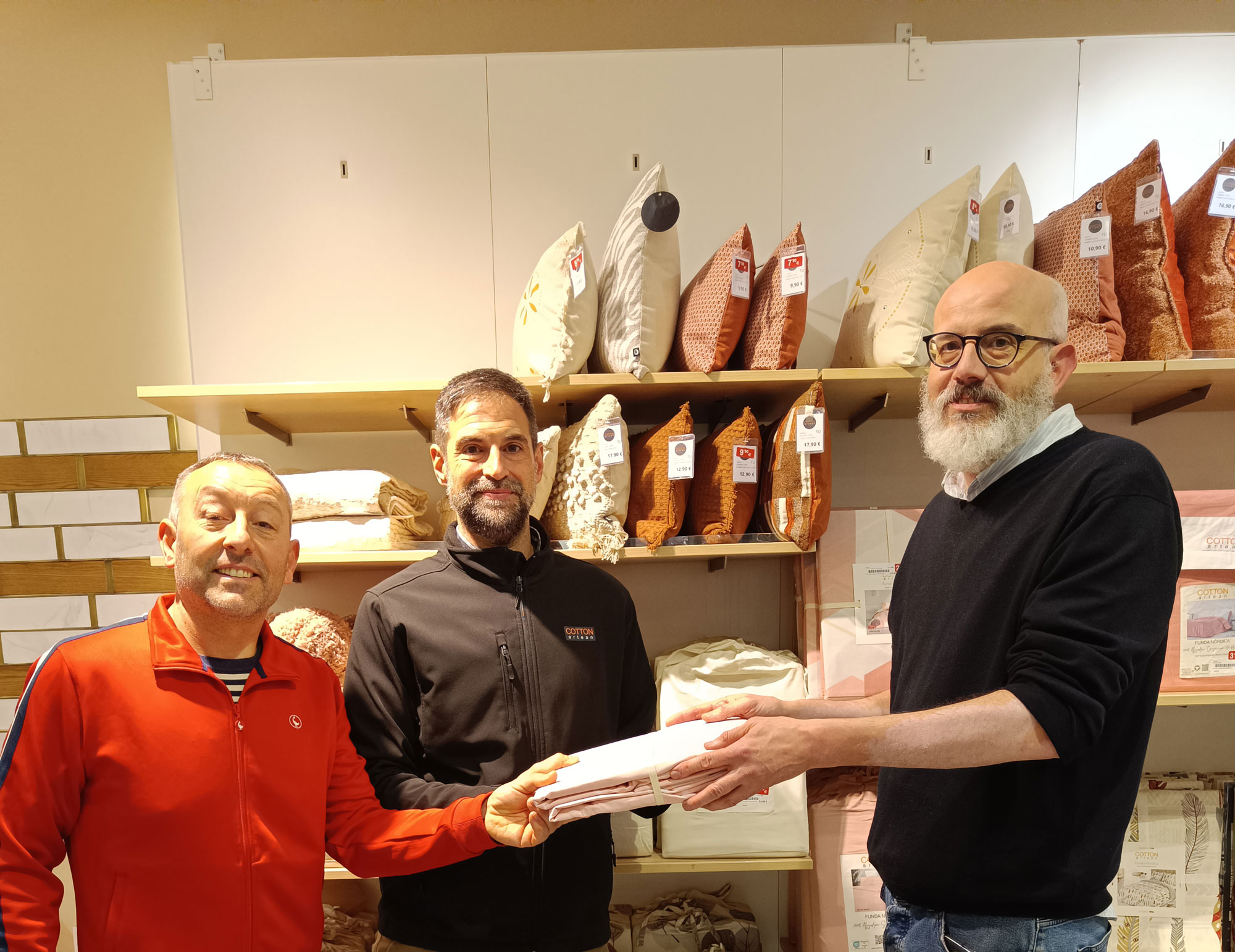 500 fundas nórdicas para quien más lo necesitan