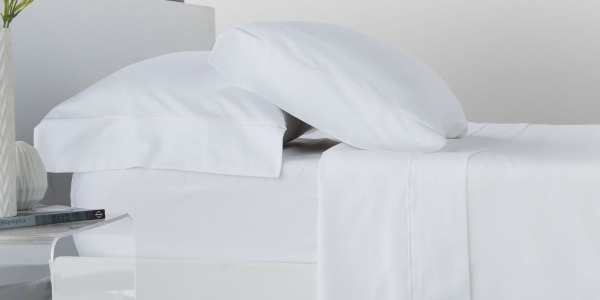 Bambú o Satén: cuál elegir según tu estilo de vida, el clima de tu hogar y la experiencia de descanso que buscas